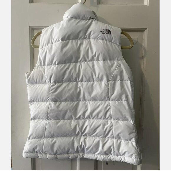 The North Face 700 Puffer Goose Down Vest Women's Size Small in White, Vintage - Picture 2 of 5